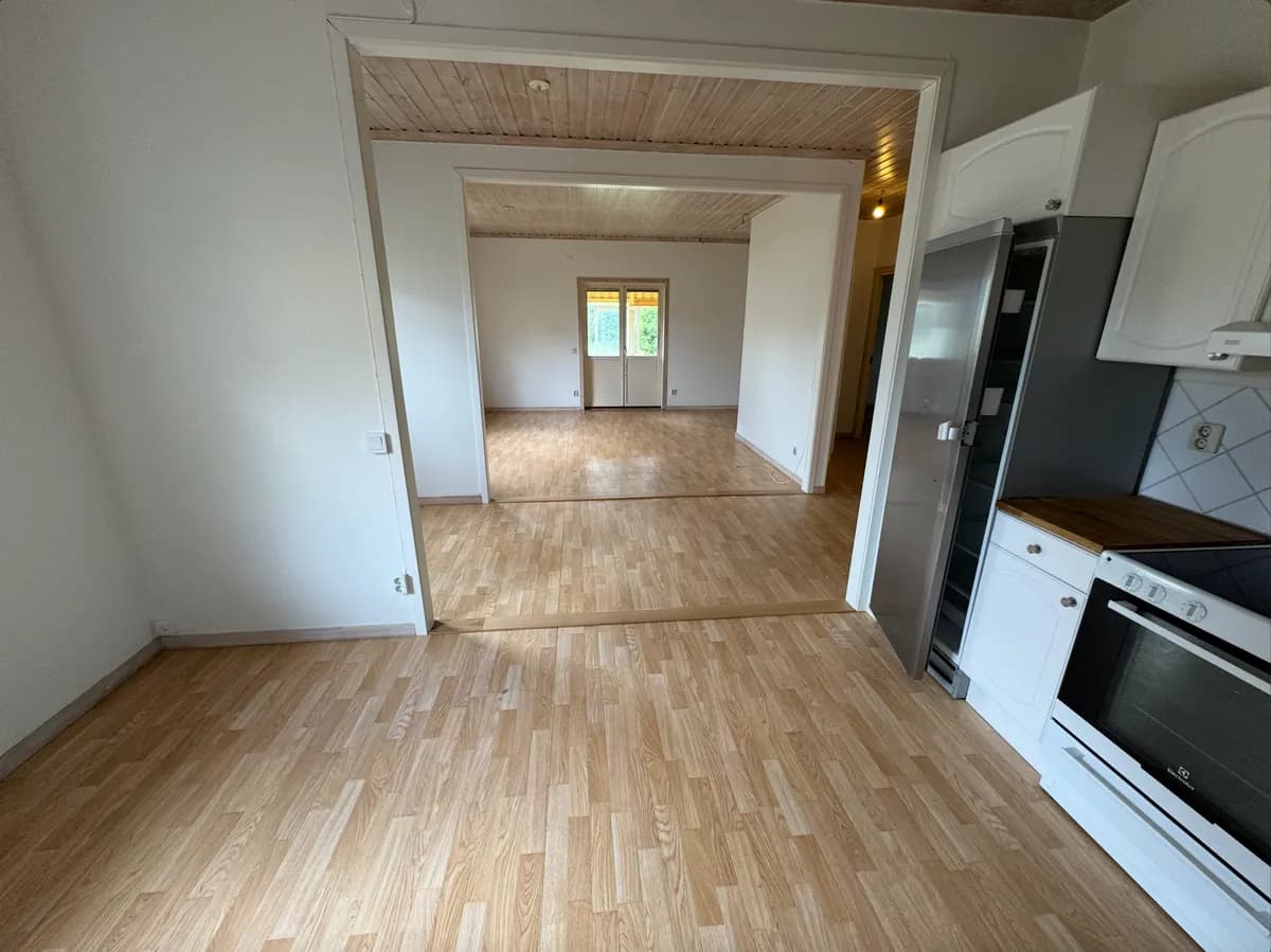 Hyreslägenhet på Lilla Väsby i Almunge