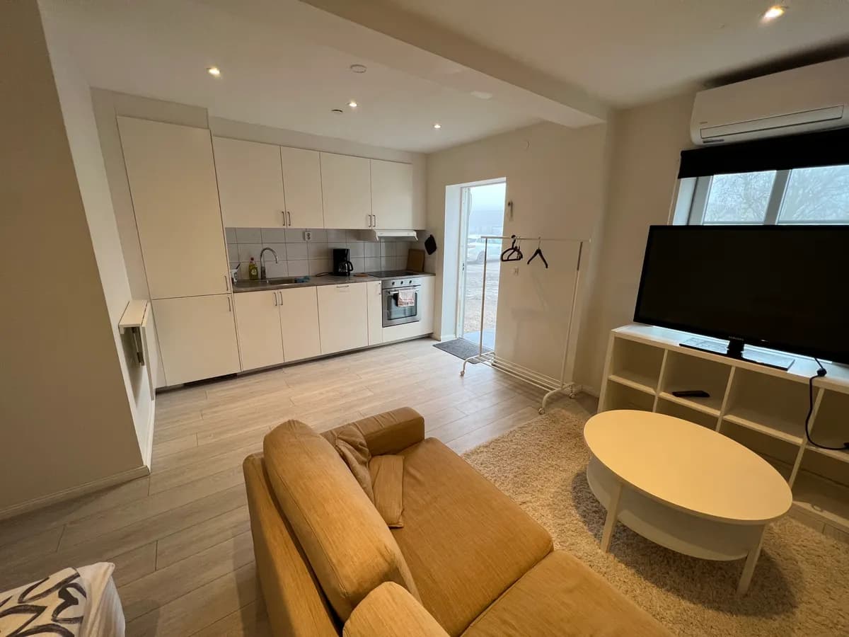 Hyreslägenhet på Sockenvägen i Abbekås