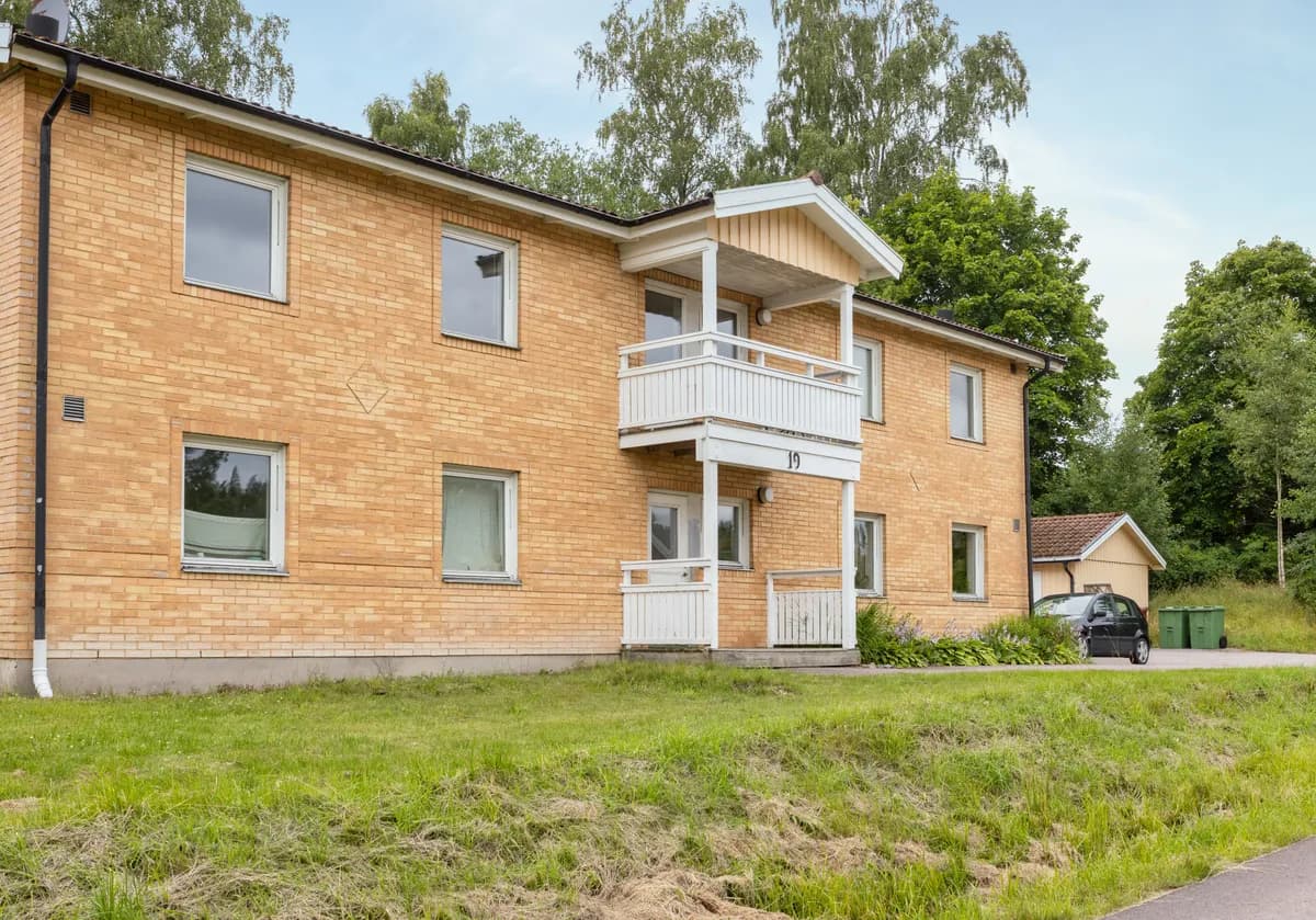 Hyreslägenhet på Södra Villagatan i Slottsbron