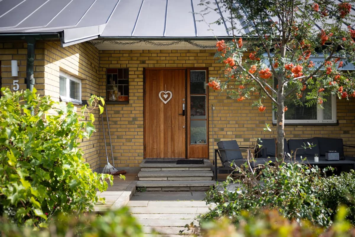 Hyresbostad på Rönnbärsvägen i Tyresö