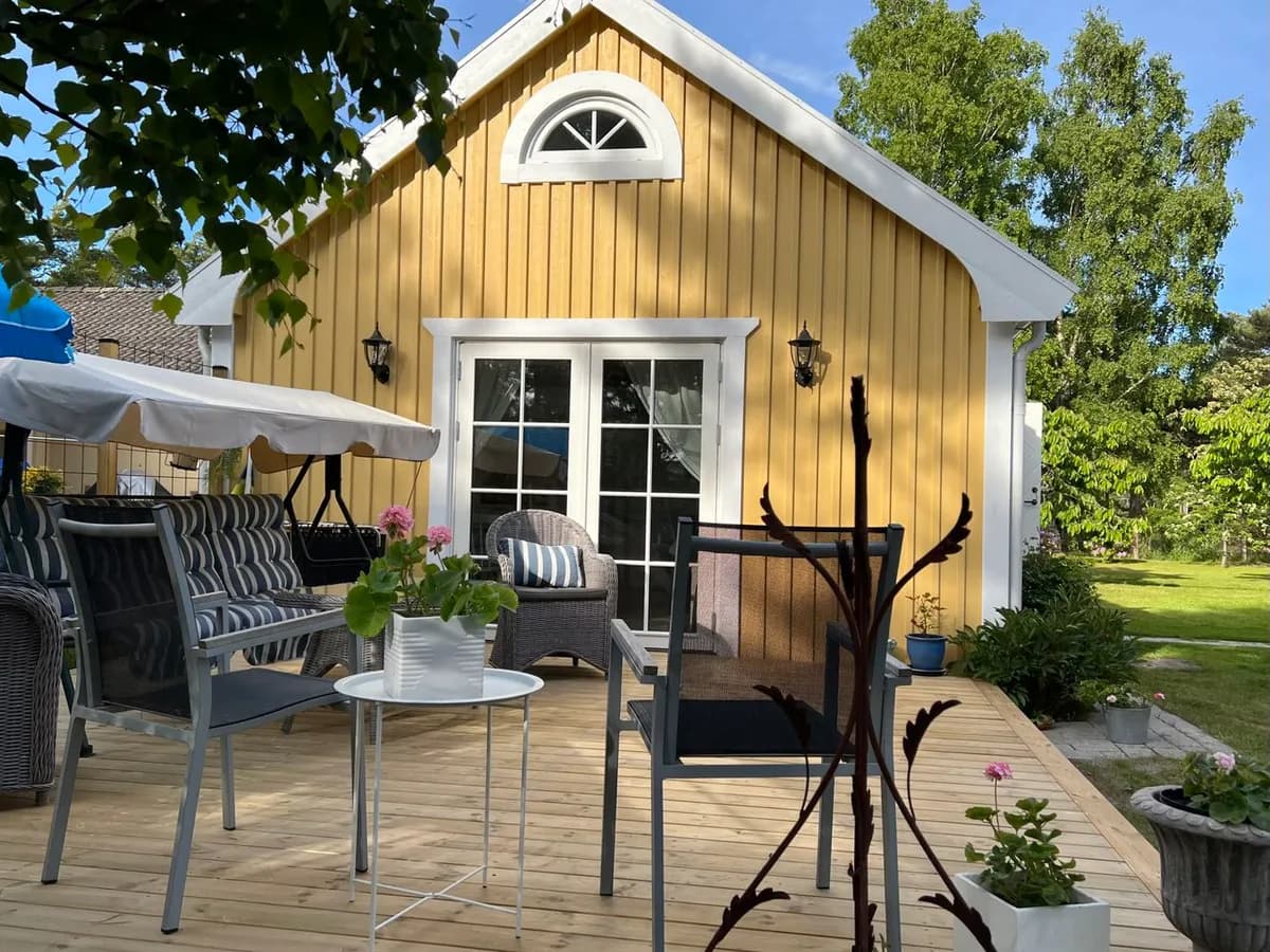 Hyresbostad på Domkyrkovägen i Höllviken