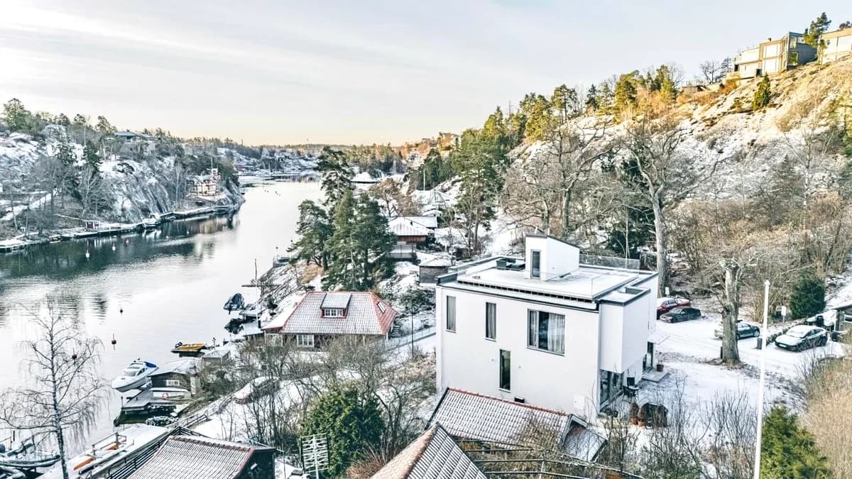 Hyresbostad på Kungsborgsbacken i Nacka
