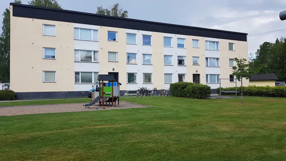 Hyreslägenhet på Skinnarbacken i Lindesberg