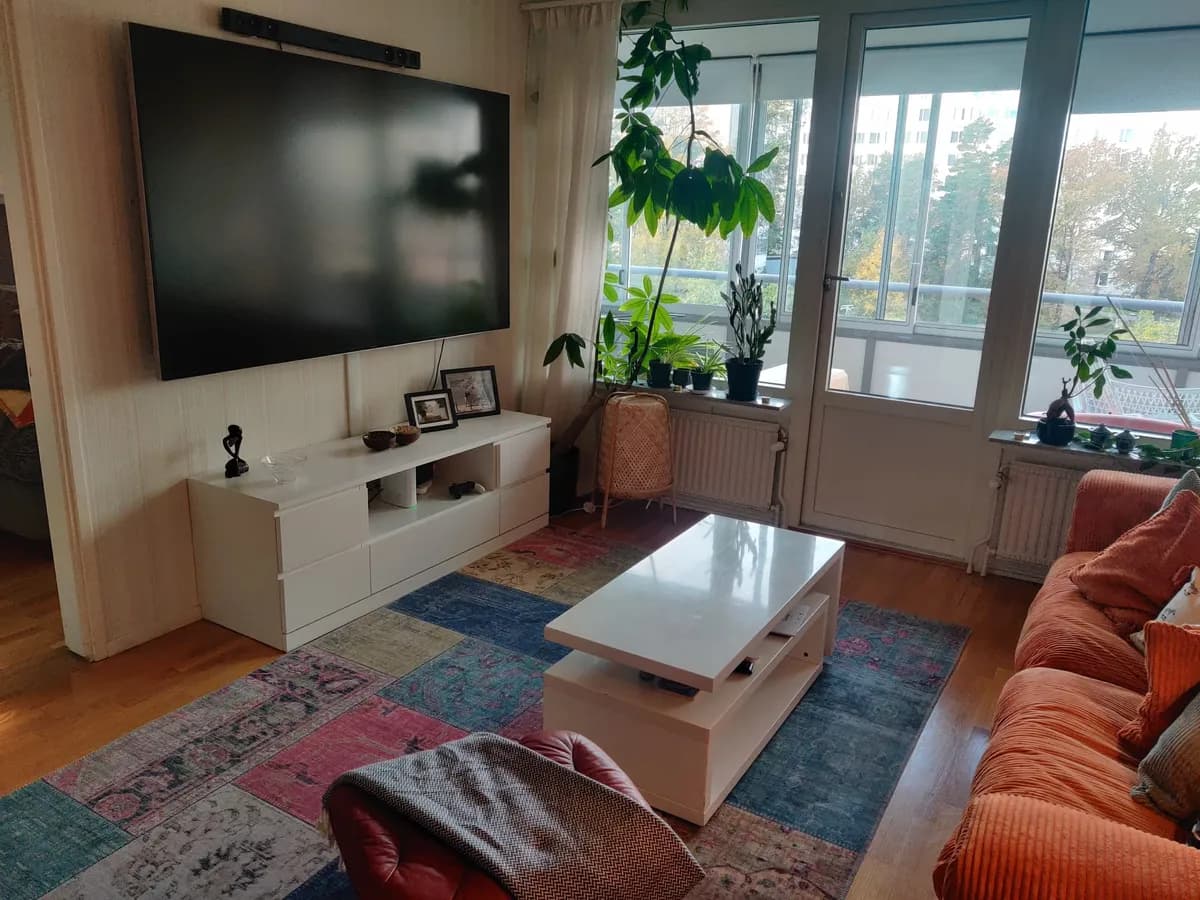 Lägenhet på Mörbydalen i Danderyd