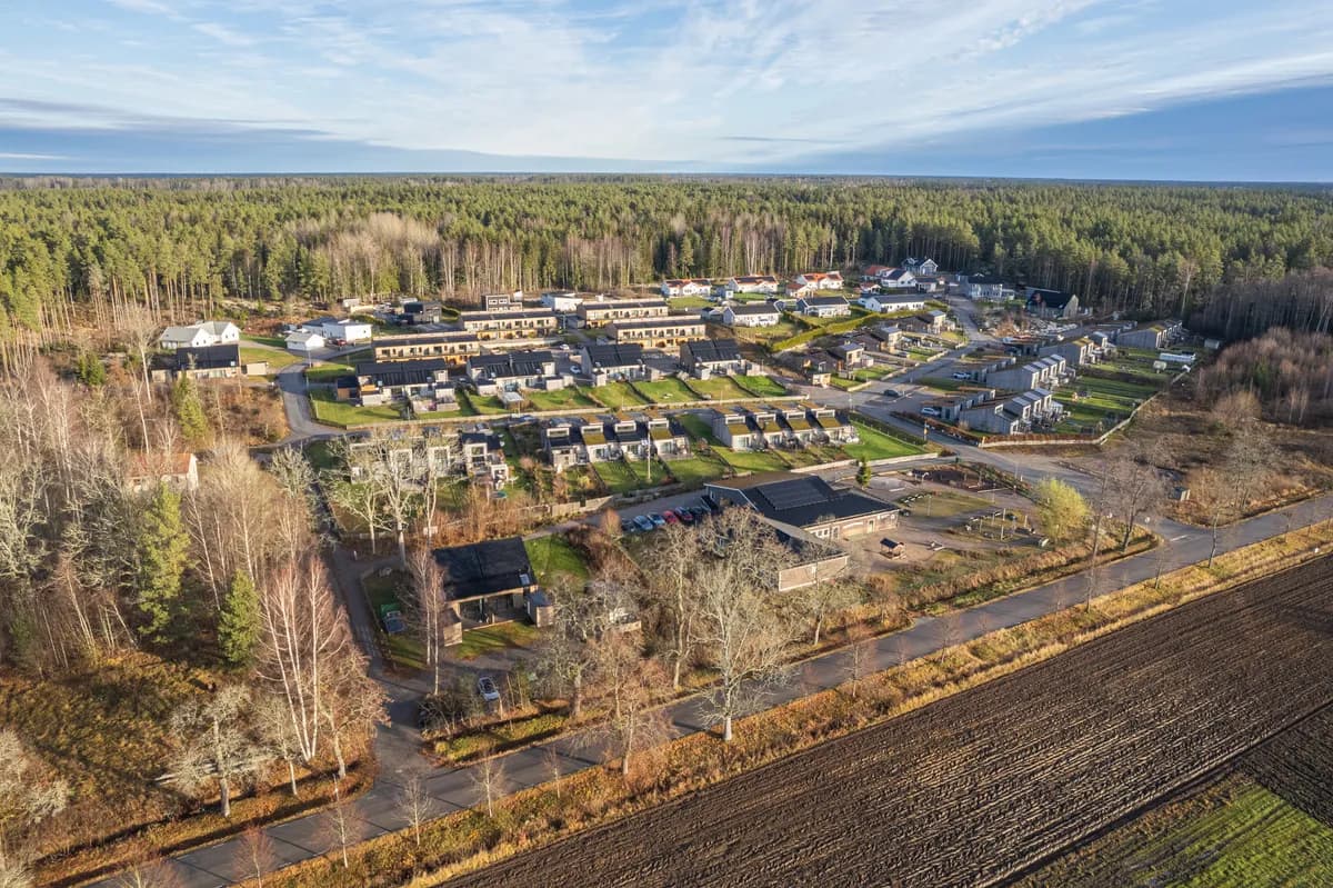 Hyreslägenhet på Ekebyholmshöjden i RIMBO