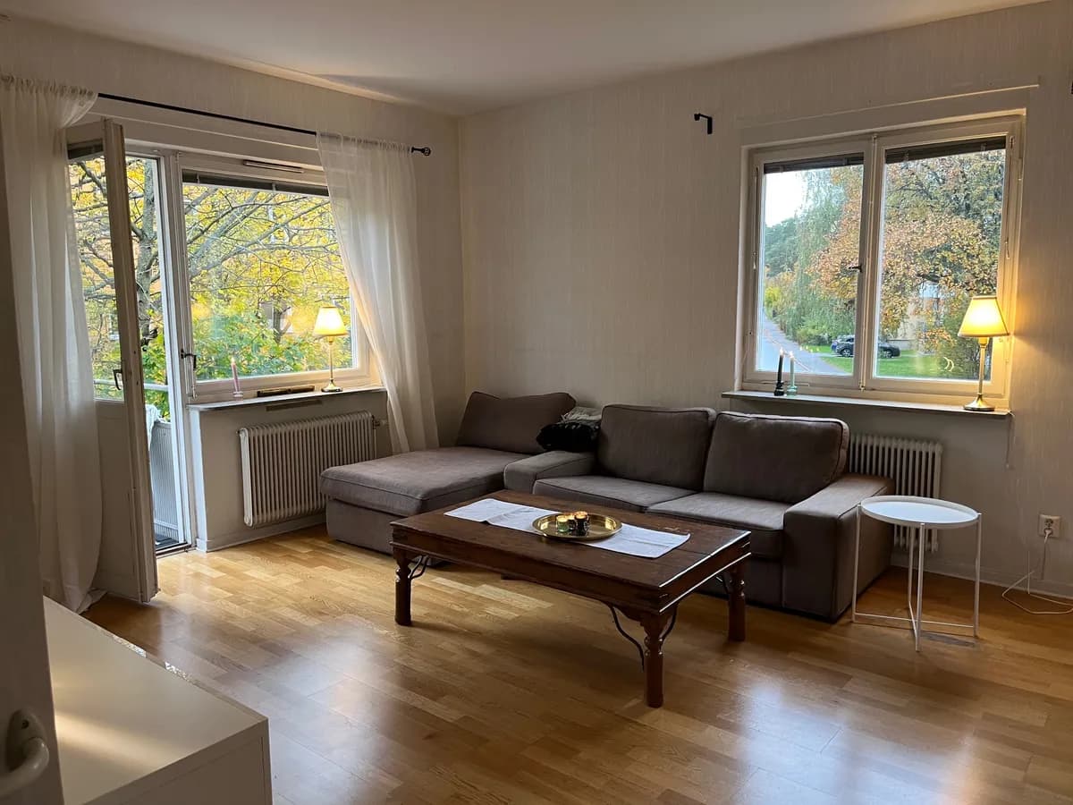 Hyreslägenhet på Årsta i arsta