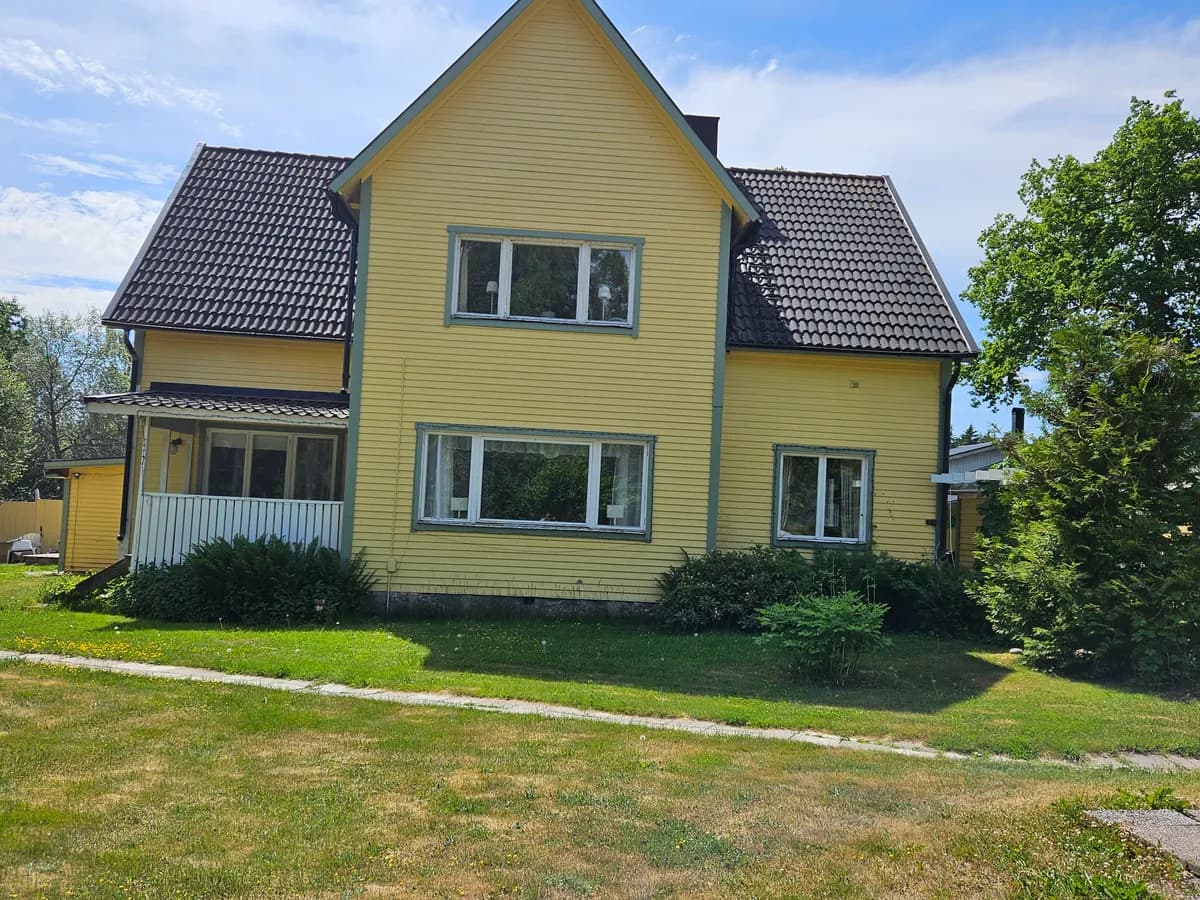 Hyreslägenhet på Almungevägen i Almunge