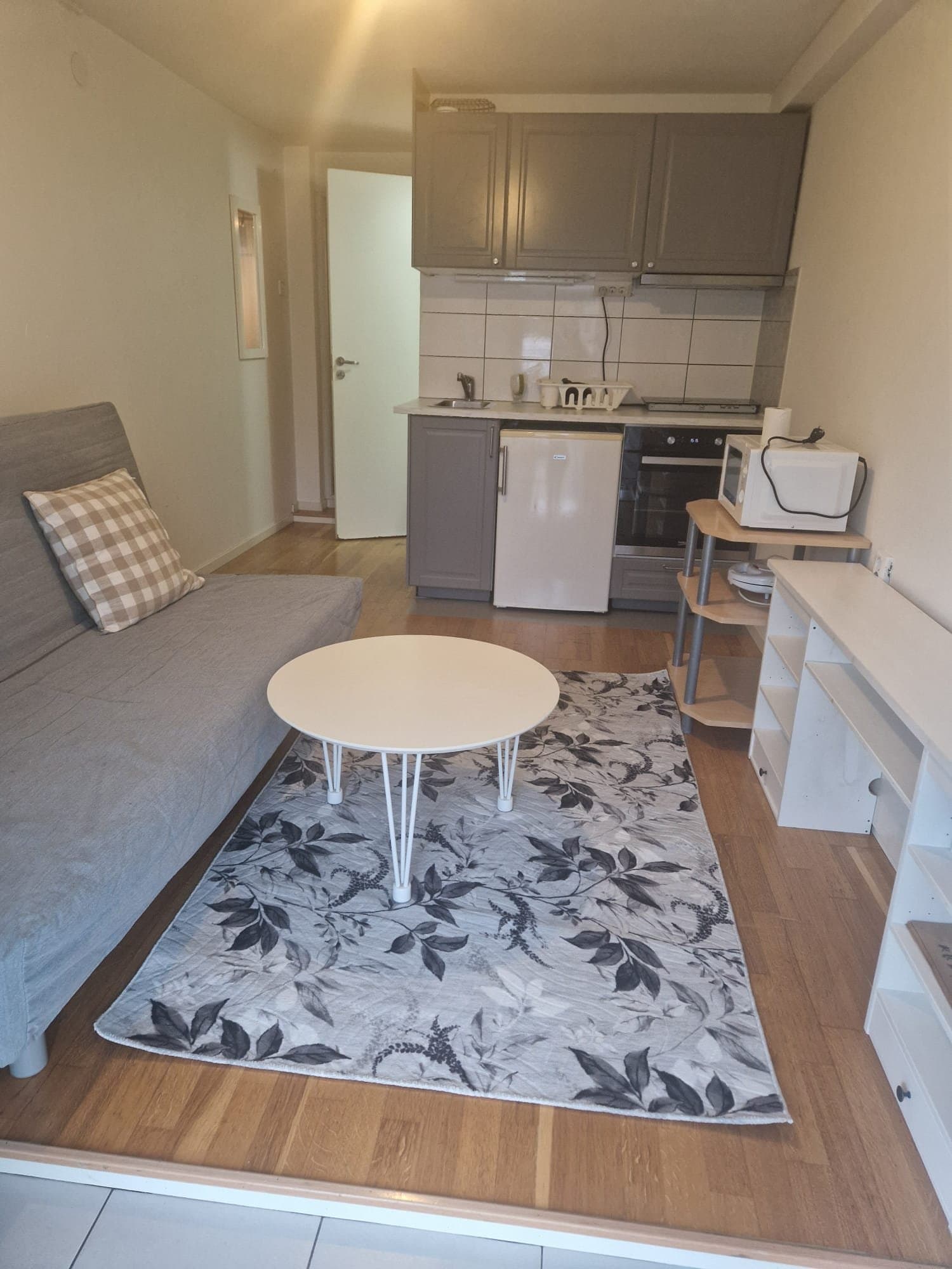 Radhus på Loviselundsvägen i Hässelby