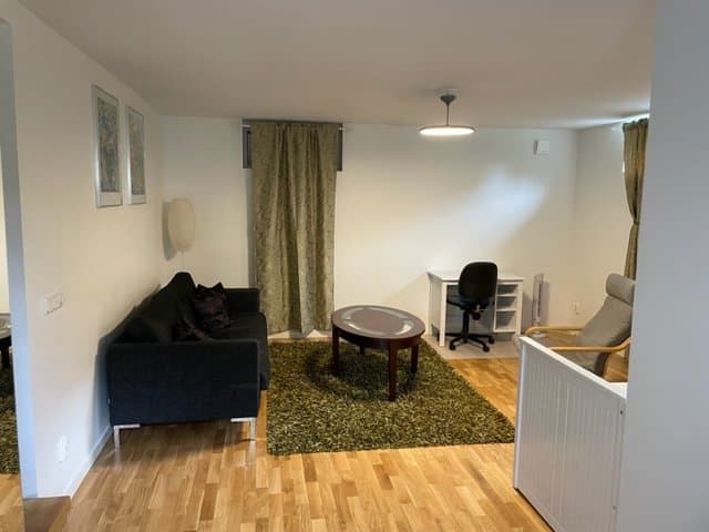 Hus på Slottsvägen i Sollentuna