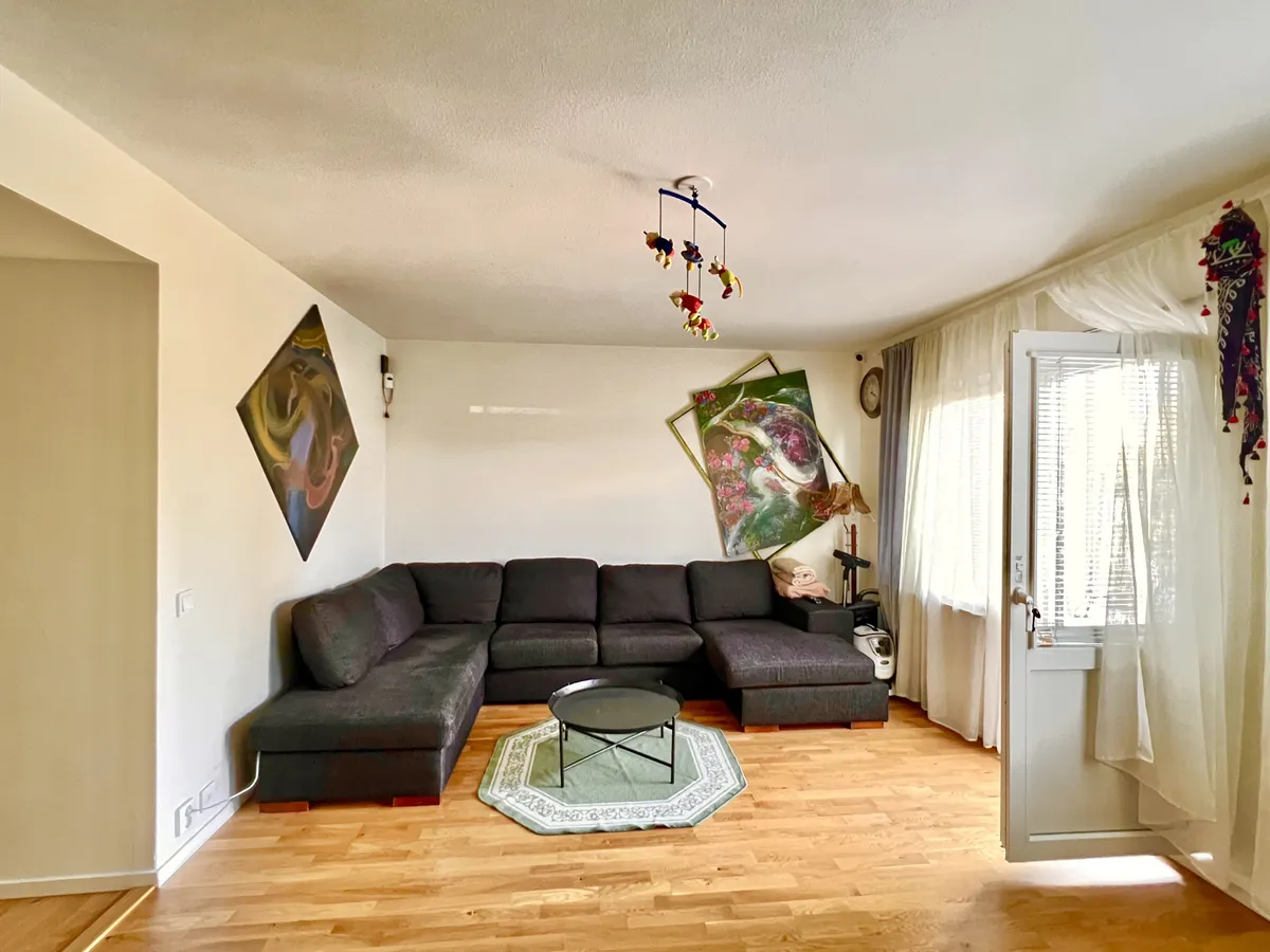 Hyreslägenhet på Bro i bro