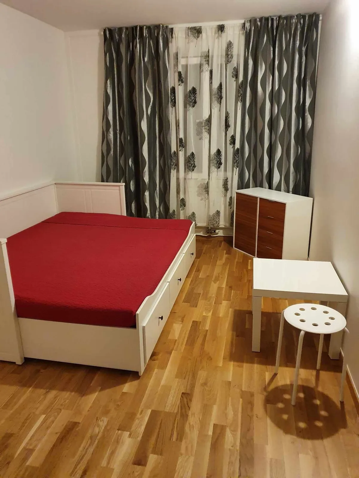 Hyreslägenhet på Saltsjöbaden i saltsjobaden