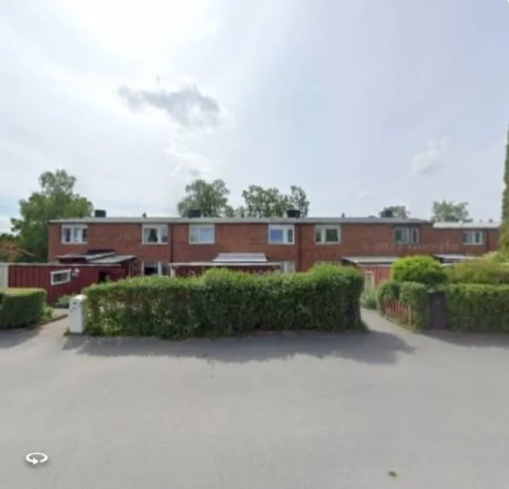 Radhus på Uranusvägen i Järfälla