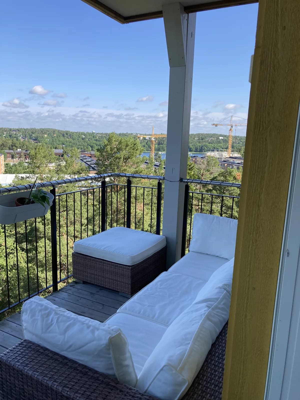 Hyreslägenhet på Saltsjöbaden i saltsjobaden