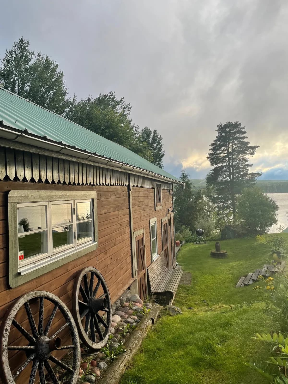 Stuga på Hökviksvägen i Falun