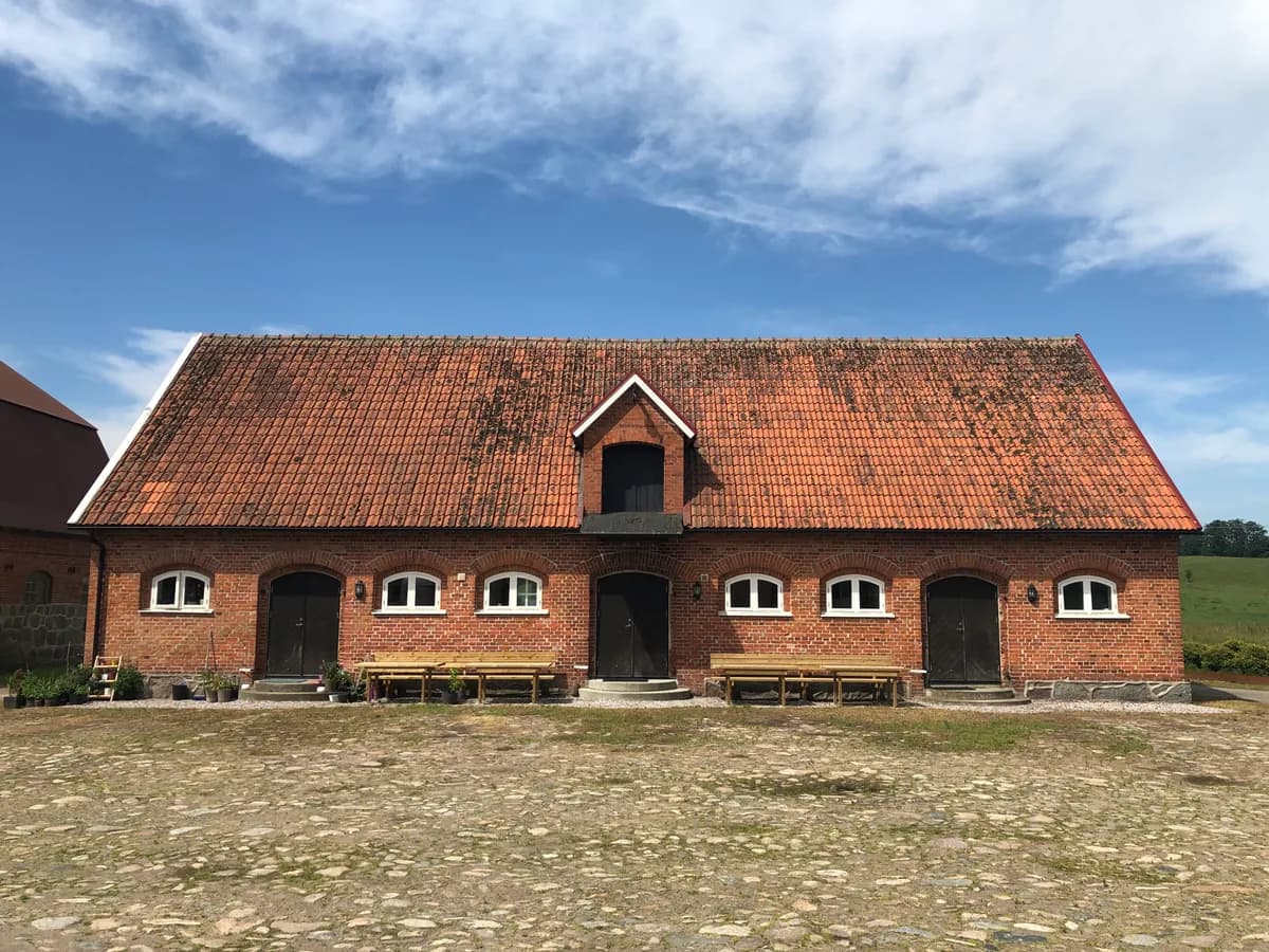 Hyreslägenhet på Sjöbo i sjobo