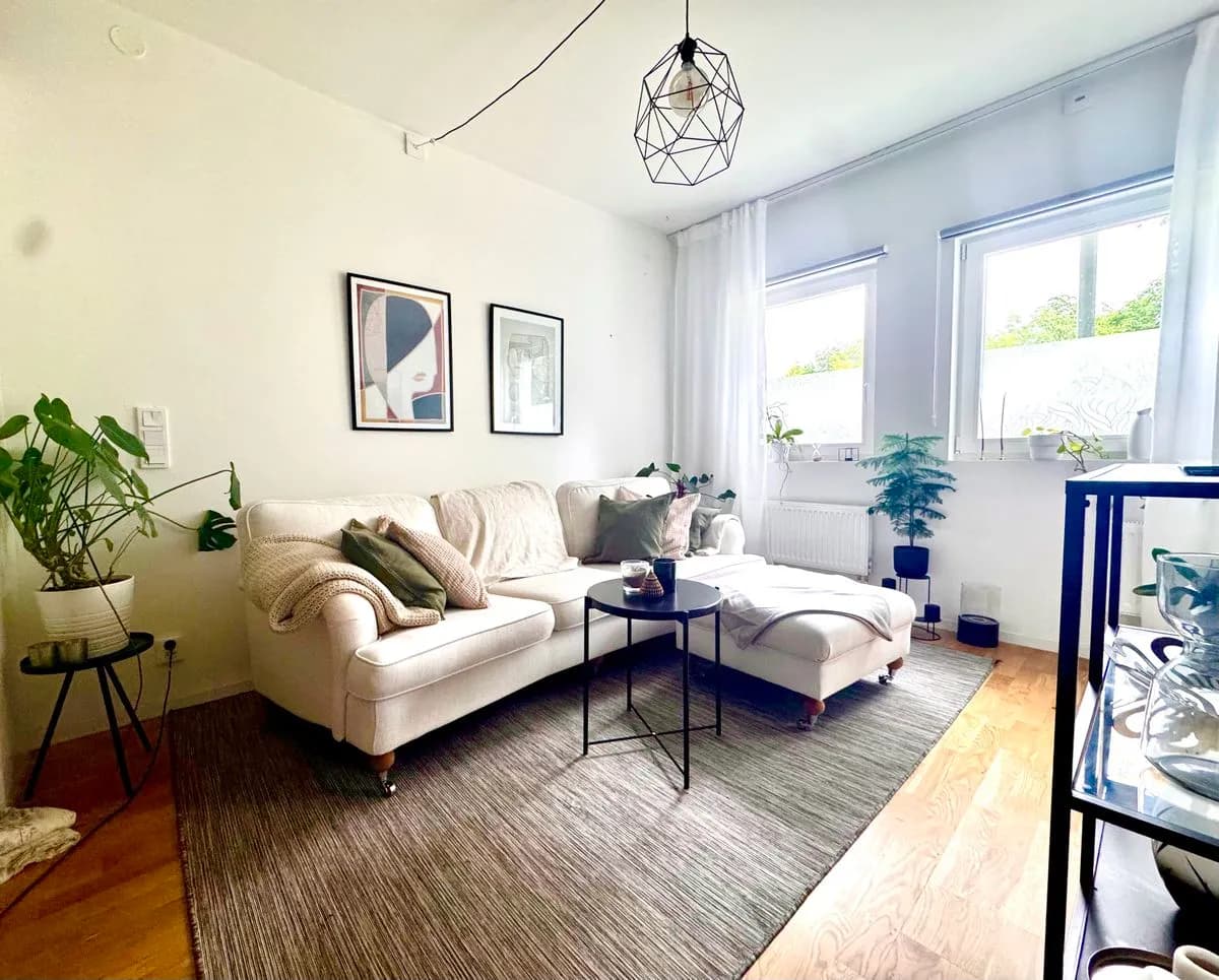 Hyreslägenhet på Hässelby i hasselby