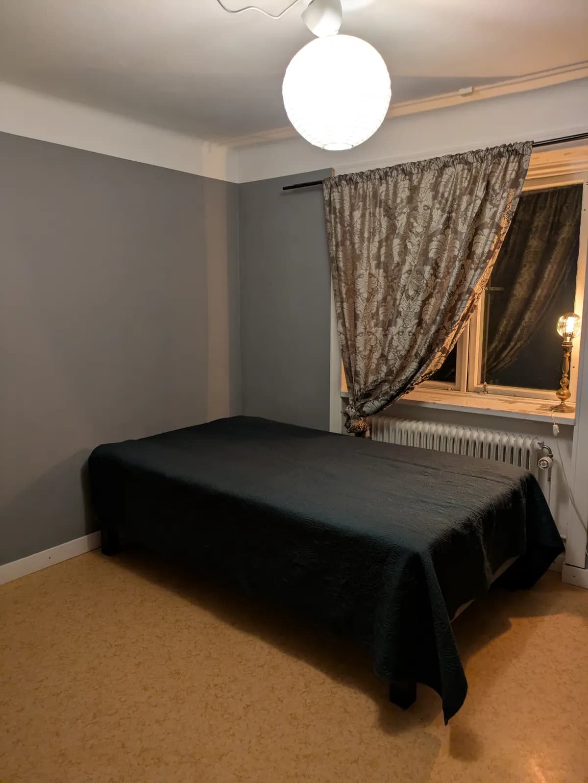 Hyreslägenhet på Sköndal i skondal