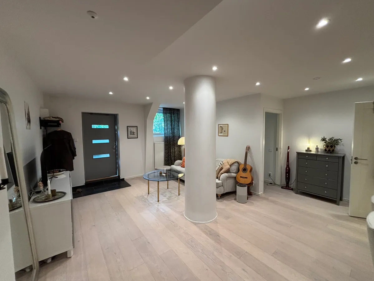 Lägenhet på Backvägen i Solna