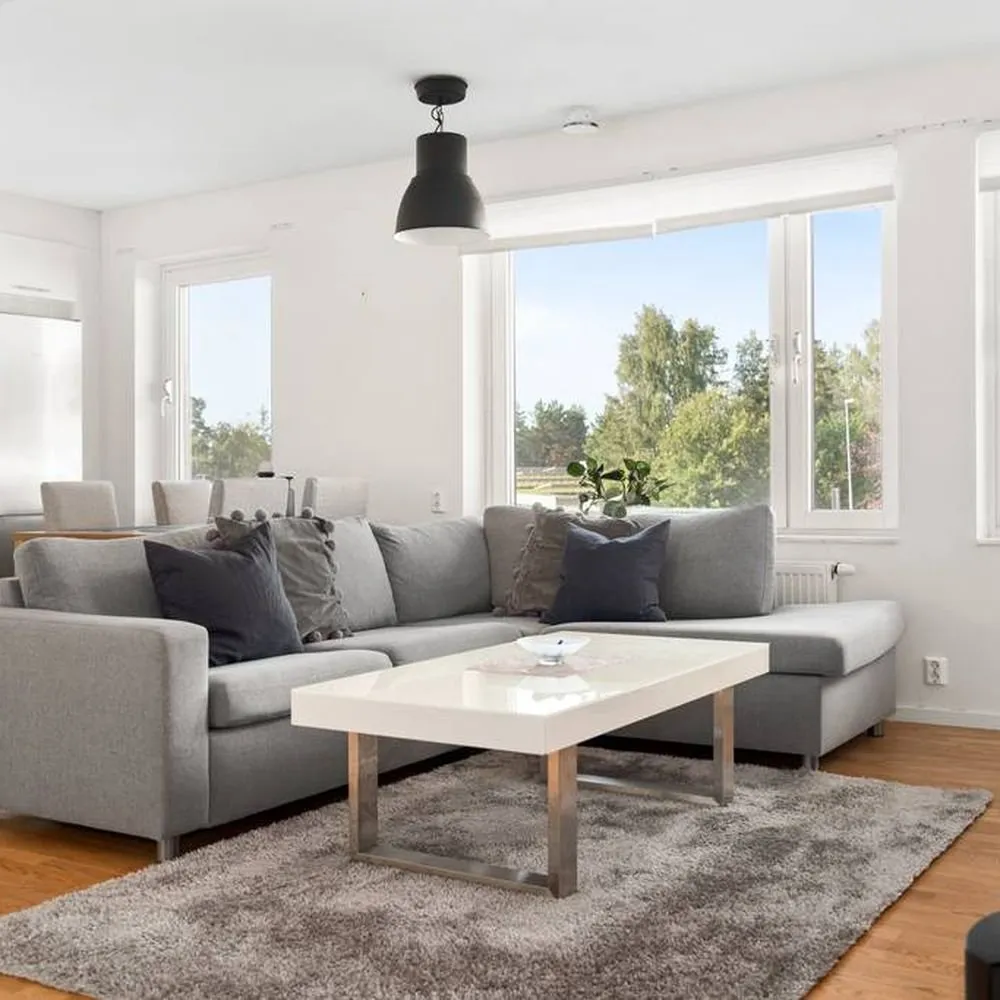 Lägenhet på Pettersbergsvägen i Kungsängen