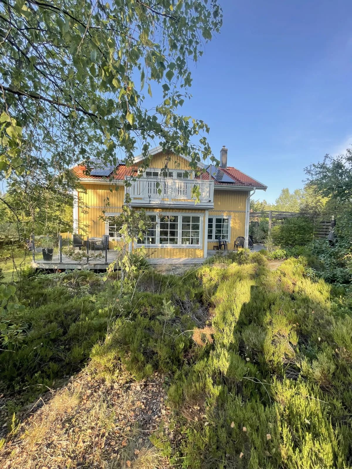 Hus på Trollsländevägen i Saltsjö-boo