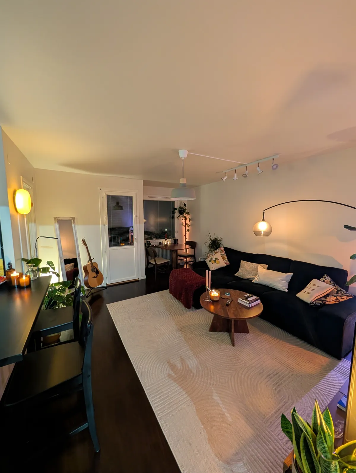 Hyreslägenhet på Hässelby i hasselby