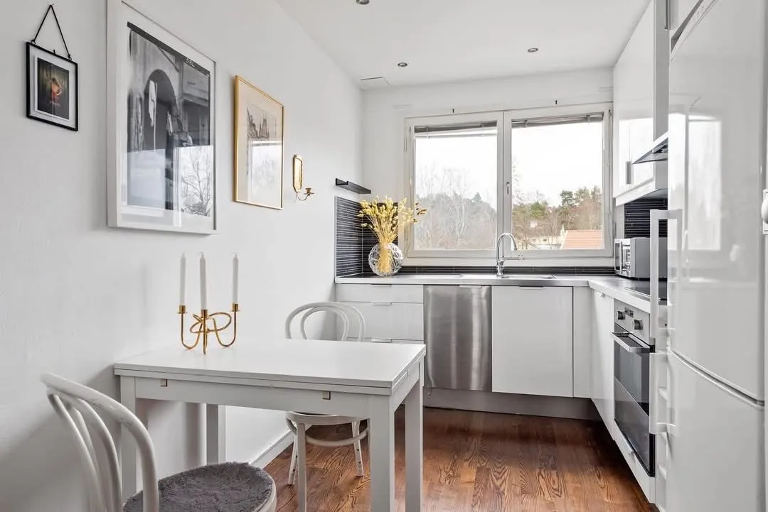 Lägenhet på Skolvägen i Enebyberg