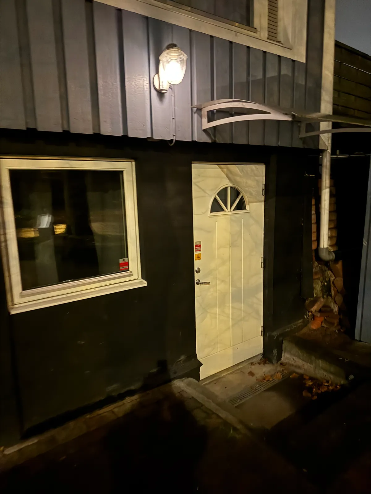 Hyreslägenhet på Sköndal i skondal