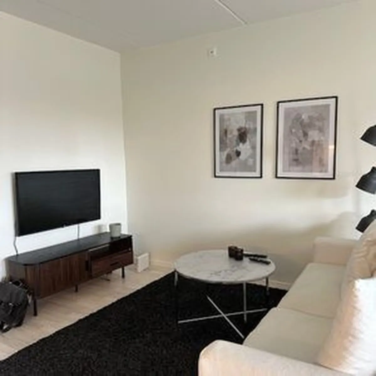 Hyreslägenhet på Täby i taby