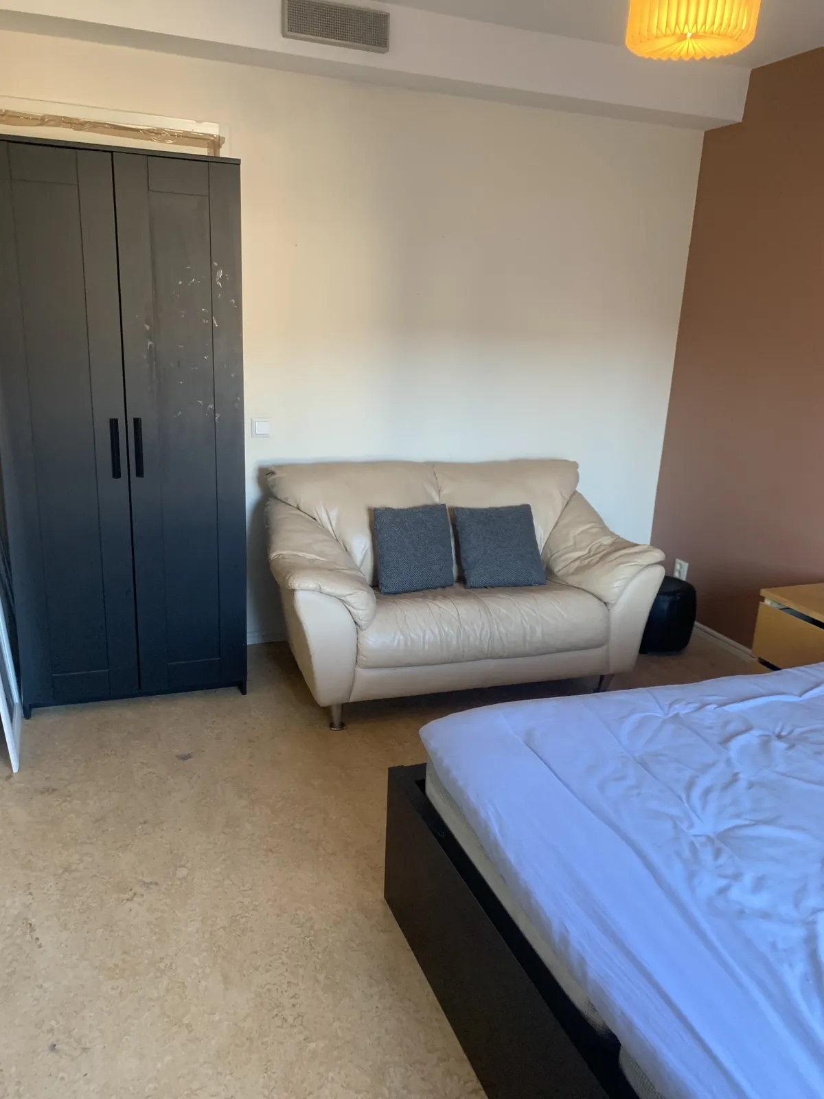 Lägenhet på Skvadronsbacken i Sundbyberg