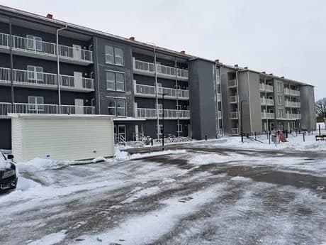 Hyreslägenhet på Vara i vara