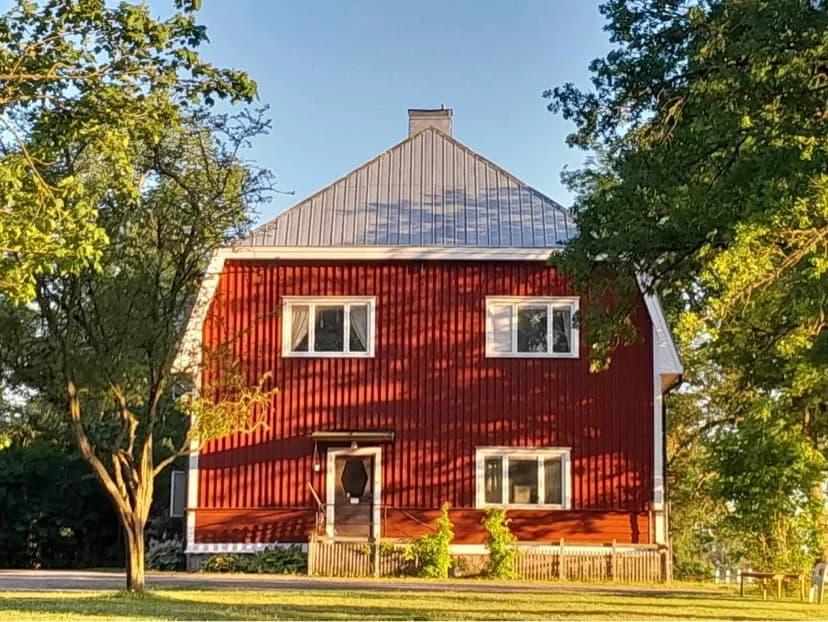 Lägenhet på Hjälstad i Moholm