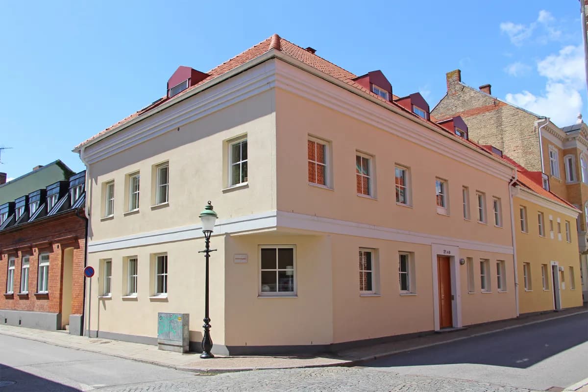 Property image 8