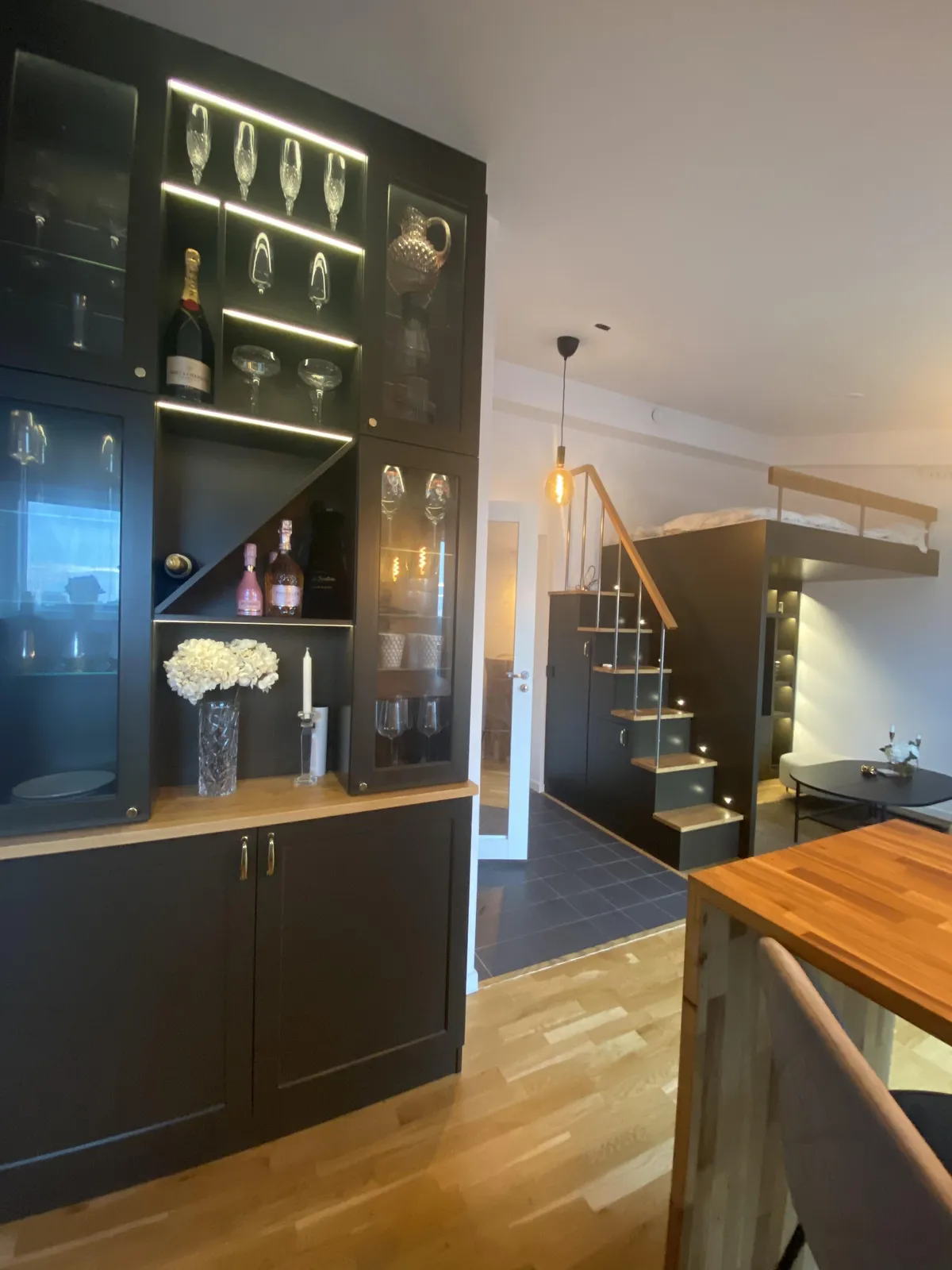 Hyreslägenhet på Täby i taby