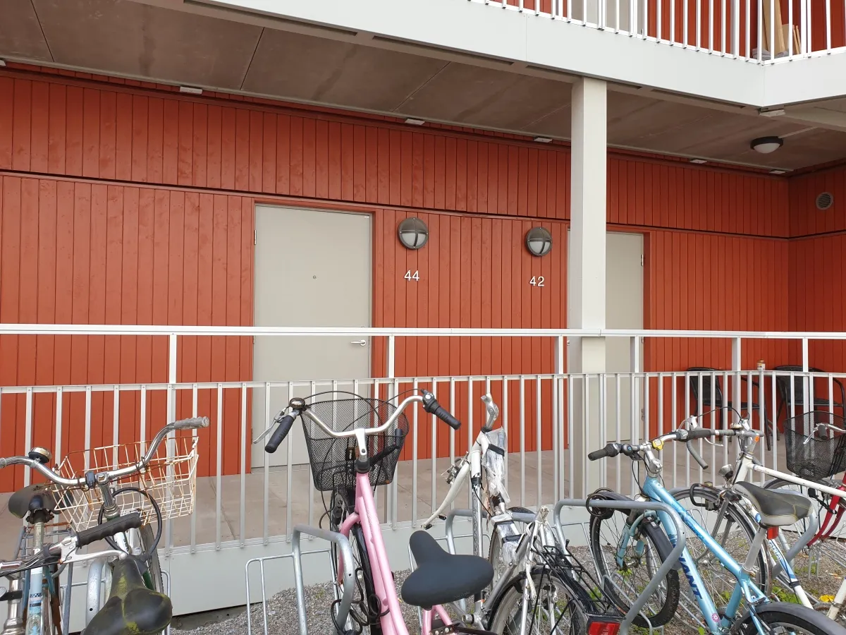 Lägenhet på Småbrukets backe 42 i Huddinge