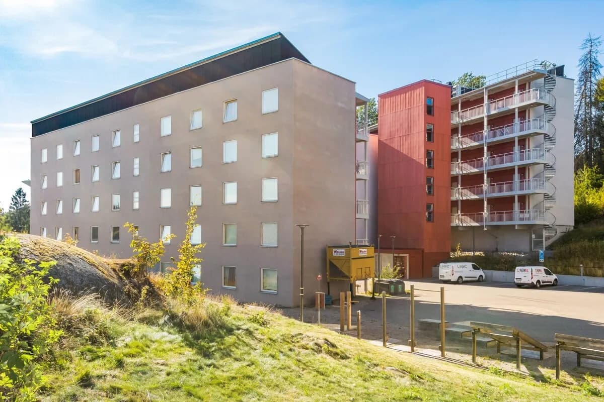 Lägenhet på Småbrukets backe 50 i Huddinge