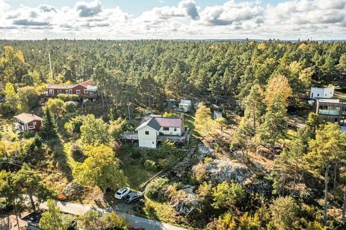 Hyresbostad på Saltsjö-boo i saltsjo-boo