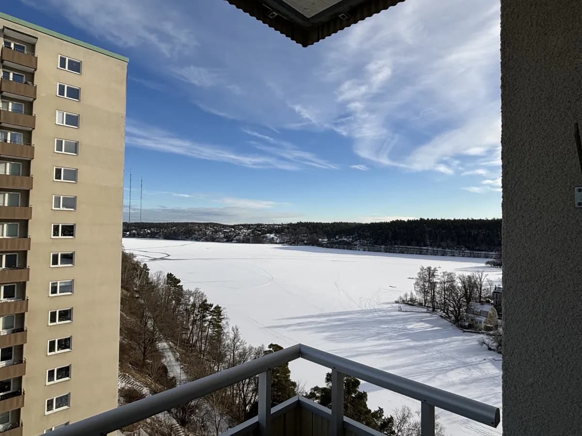 Hyreslägenhet på Nacka i nacka