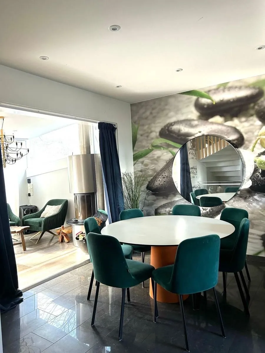 Radhus på Nyvägen i Upplands Väsby