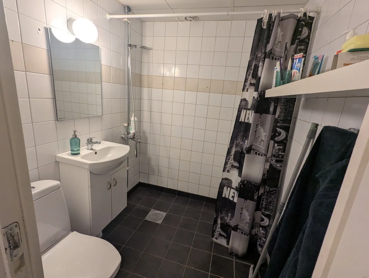 Property image 8