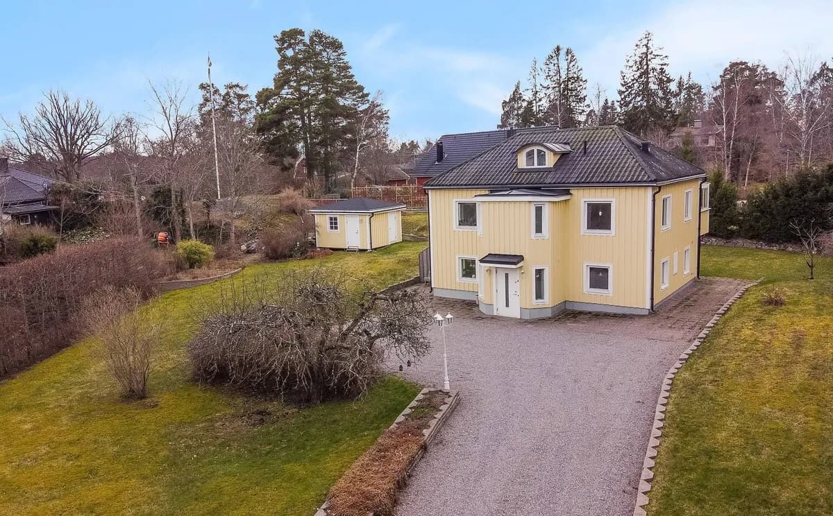 Hus på Bultstigen i Huddinge