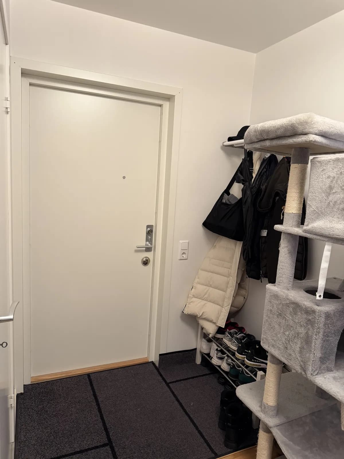 Hyreslägenhet på Handen i handen