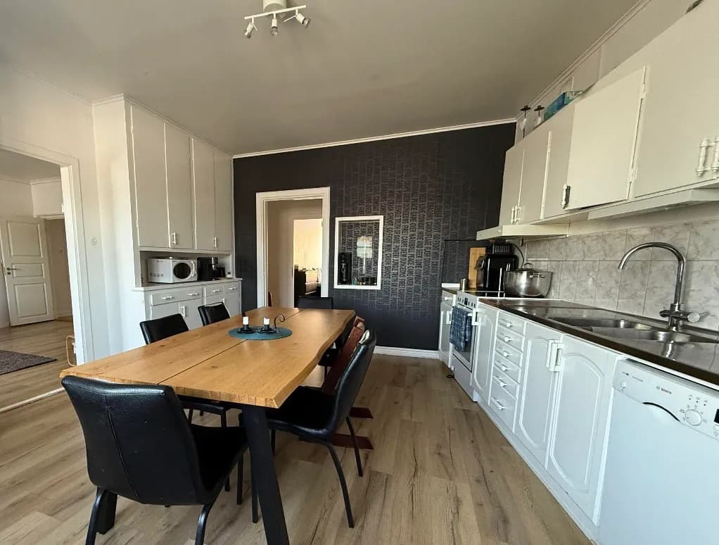 Lägenhet på Järnvägsgatan i Västanfors