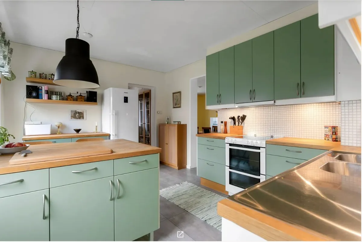 Hus på Ebba Brahes väg i Sollentuna