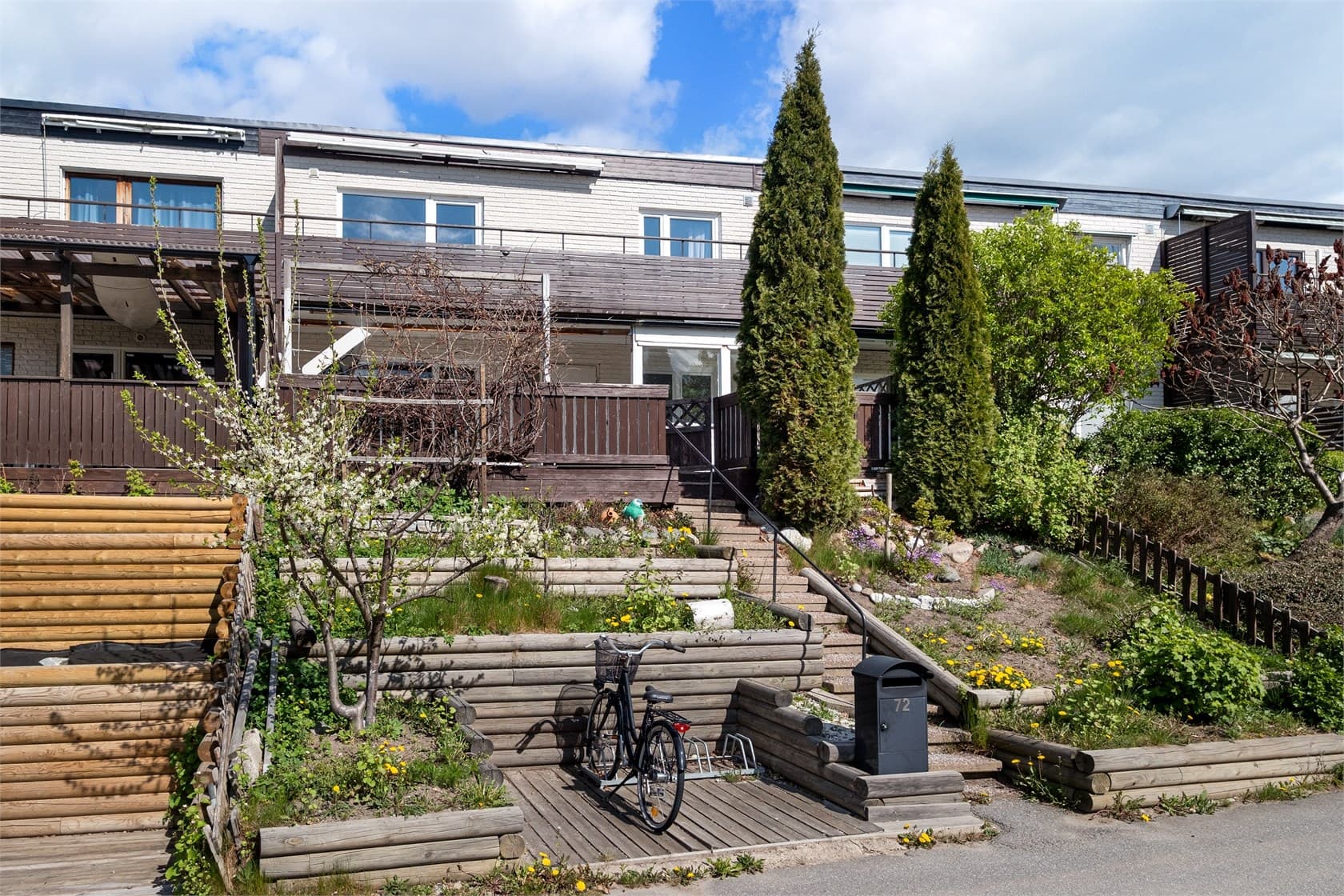 Hyreslägenhet på Hässelby i hasselby