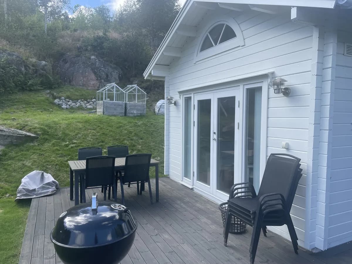 Stuga på Tjäderkullevägen i Vallda