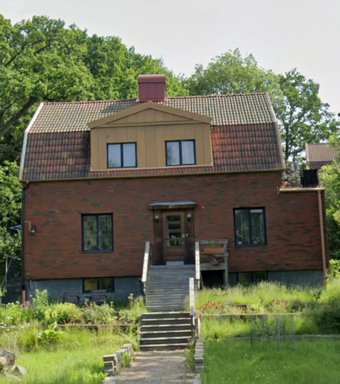 Hyresbostad på Hisings Backa i hisings-backa