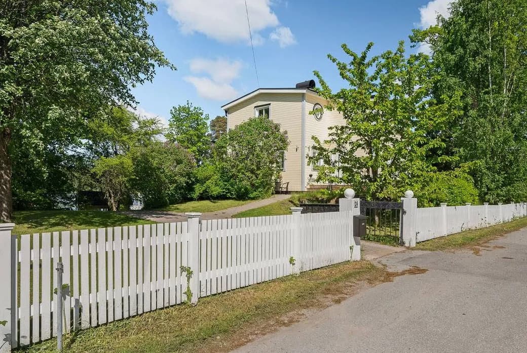 Hus på Polkavägen i Trångsund