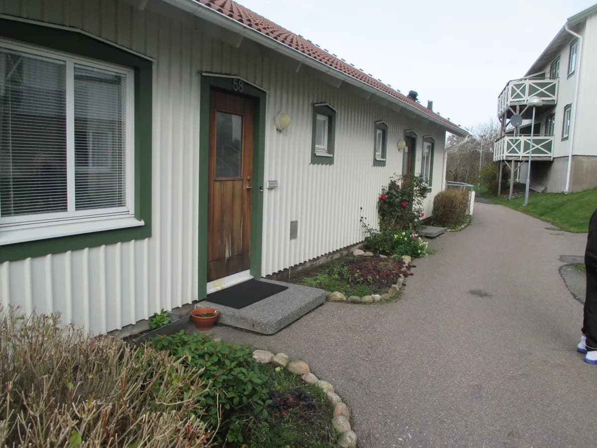 Hyreslägenhet på Hälleviksstrand i halleviksstrand