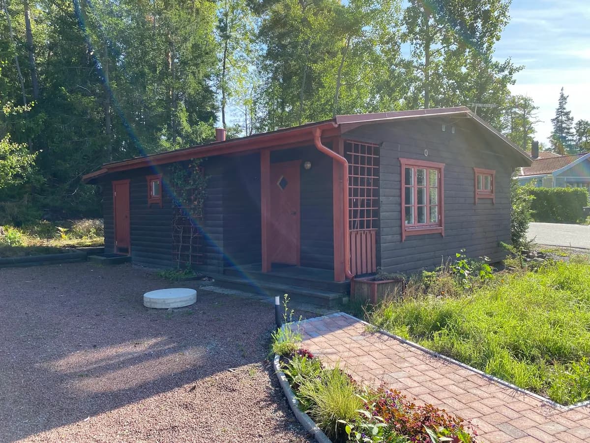 Stuga på Svarta backen i Värmdö