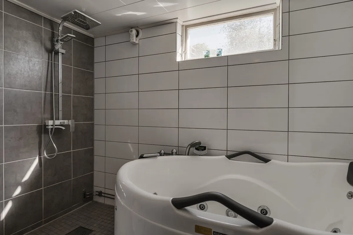 Property image 35